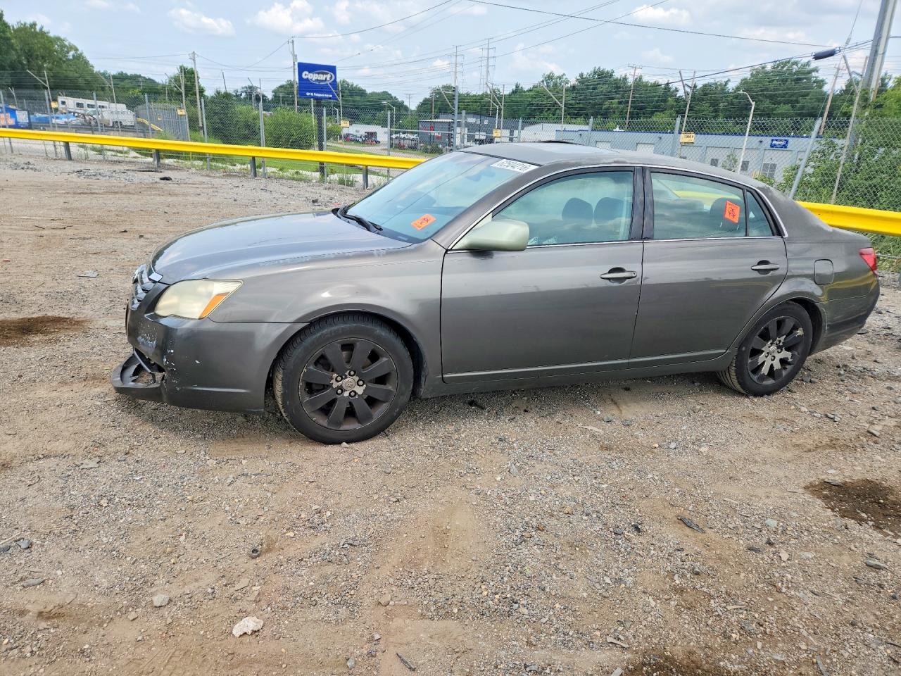 2006 Toyota Avalon XLS, VIN 4T1BK36B16U094559 — Бок