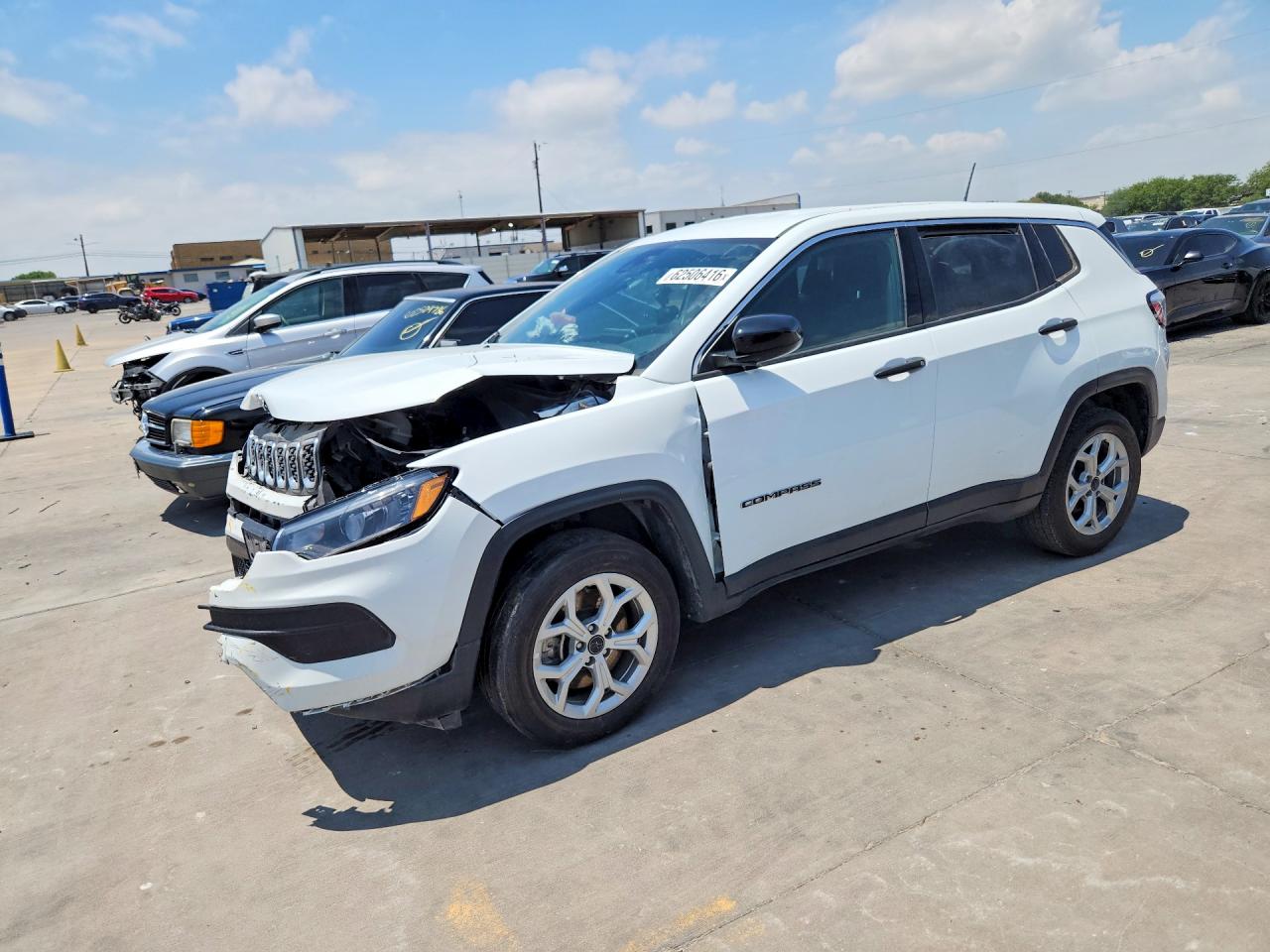 2025 Jeep Compass Sport, VIN 3C4NJDAN4ST515349 — Front end