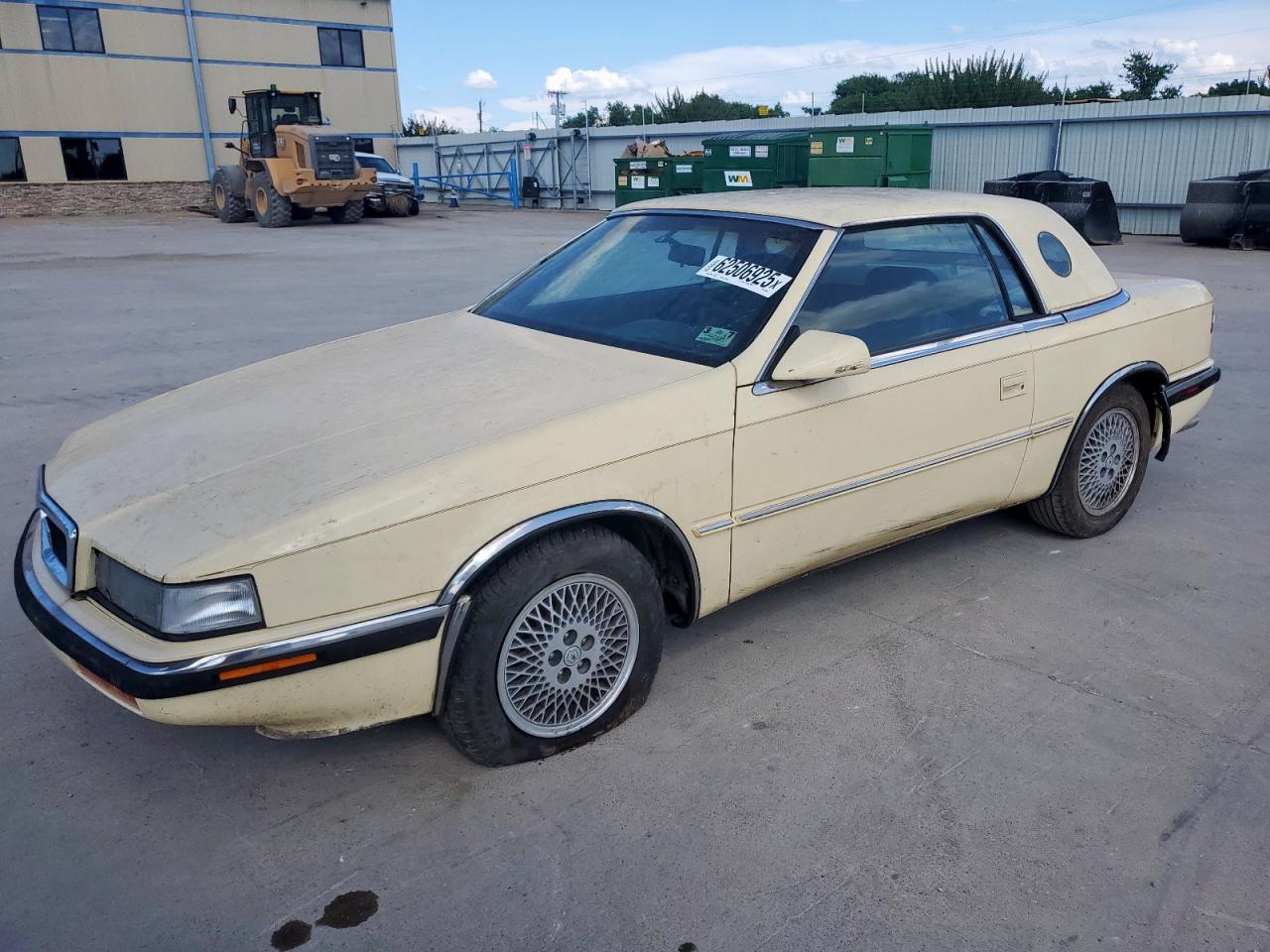 1991 Chrysler TC by Maserati, VIN ZC2FS1209MB208468 — Normal wear