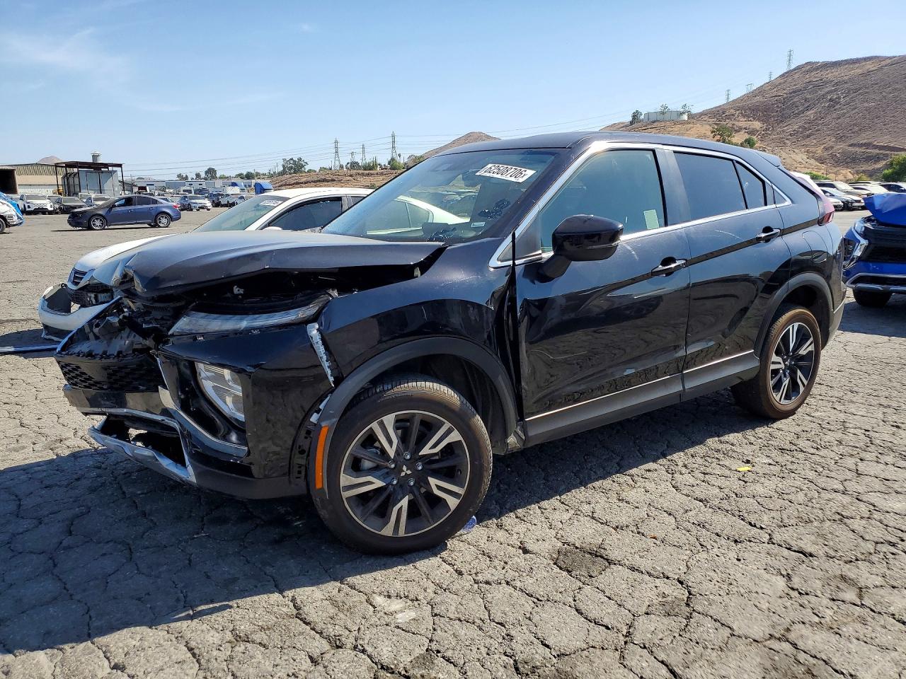 2026 Mitsubishi Eclipse Cross Black Edition, VIN JA4ATWAA1TZ013162 — Перед