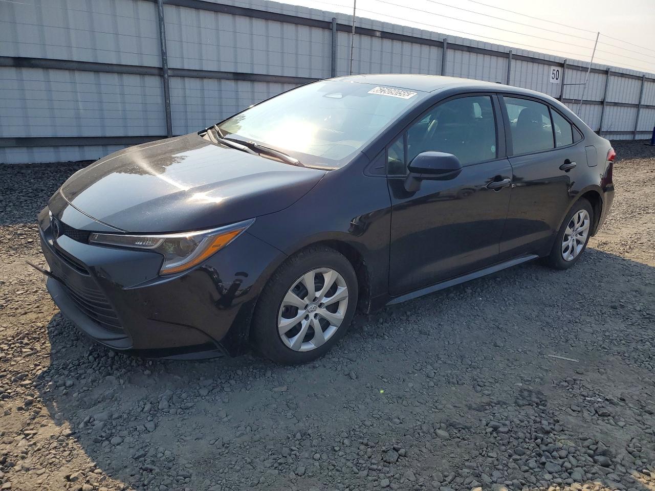 2025 Toyota Corolla LE, VIN 5YFB4MDE2SP288364 — Крыша