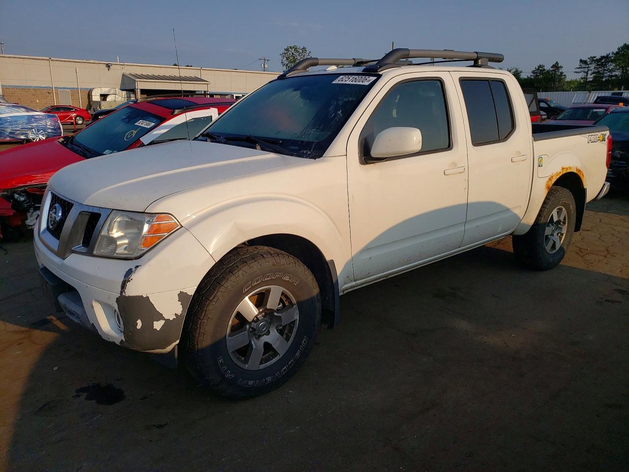 2013 Nissan Frontier Pro-4X, VIN 1N6AD0EV2DN754357 — Front end