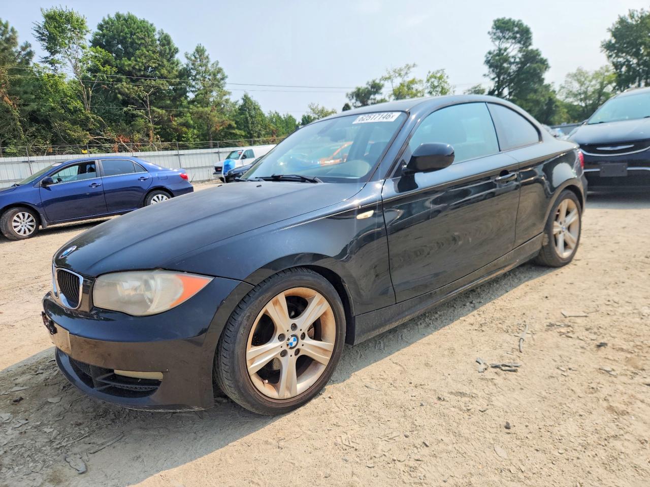 2010 BMW 1 Series 128i, VIN WBAUP7C55AVK77564 — Minor dents and scratches