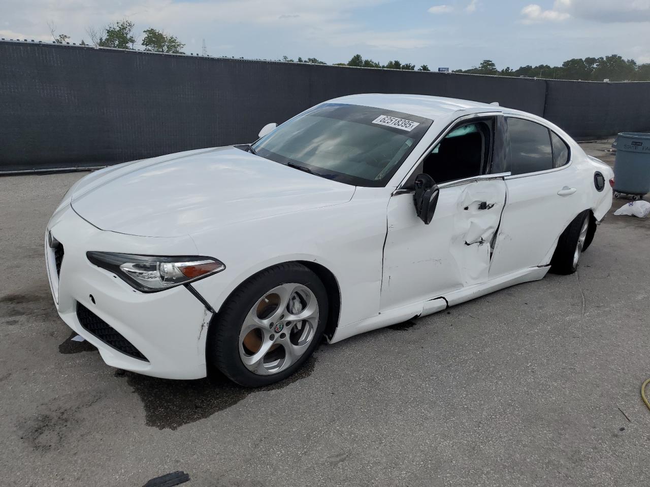 2019 Alfa Romeo Giulia Sport, VIN ZARFANAN2K7603174 — Rear end