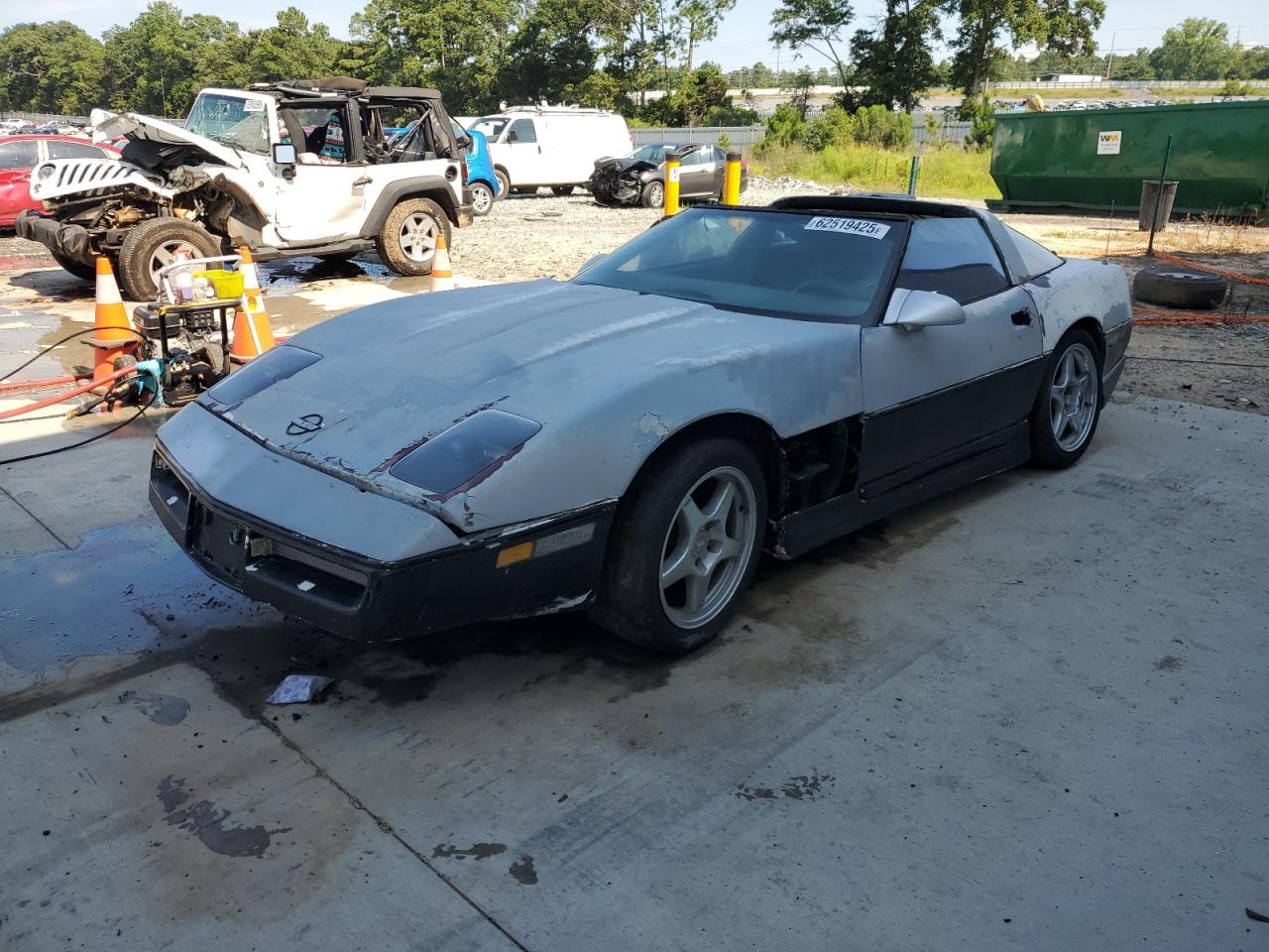 1987 Chevrolet Corvette, VIN 1G1YY2187H5122390 — All over
