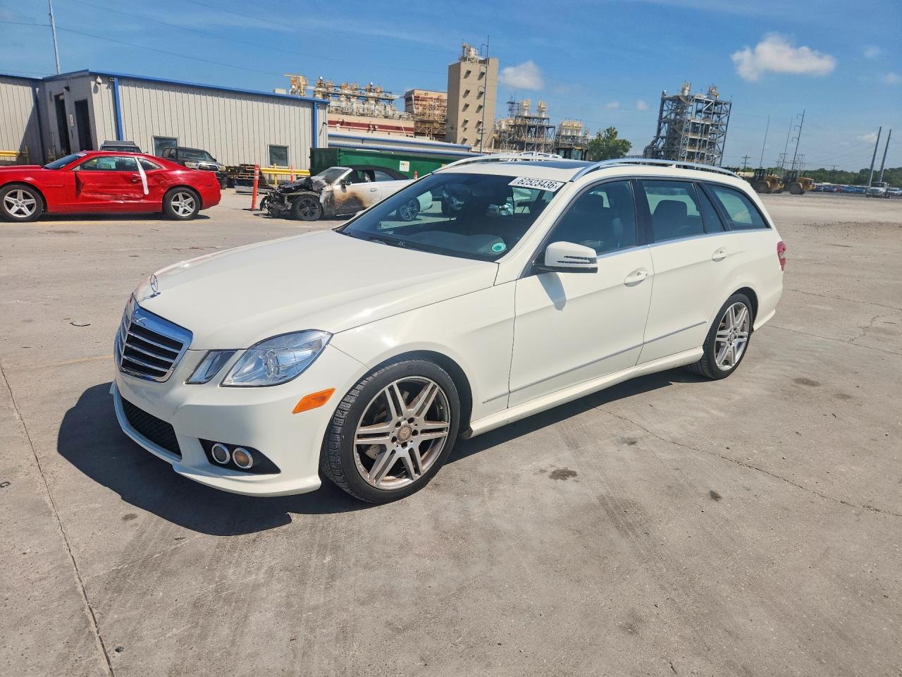 2011 Mercedes-Benz E 350 Sport, VIN WDDHH8HB5BA218924 — Rear end