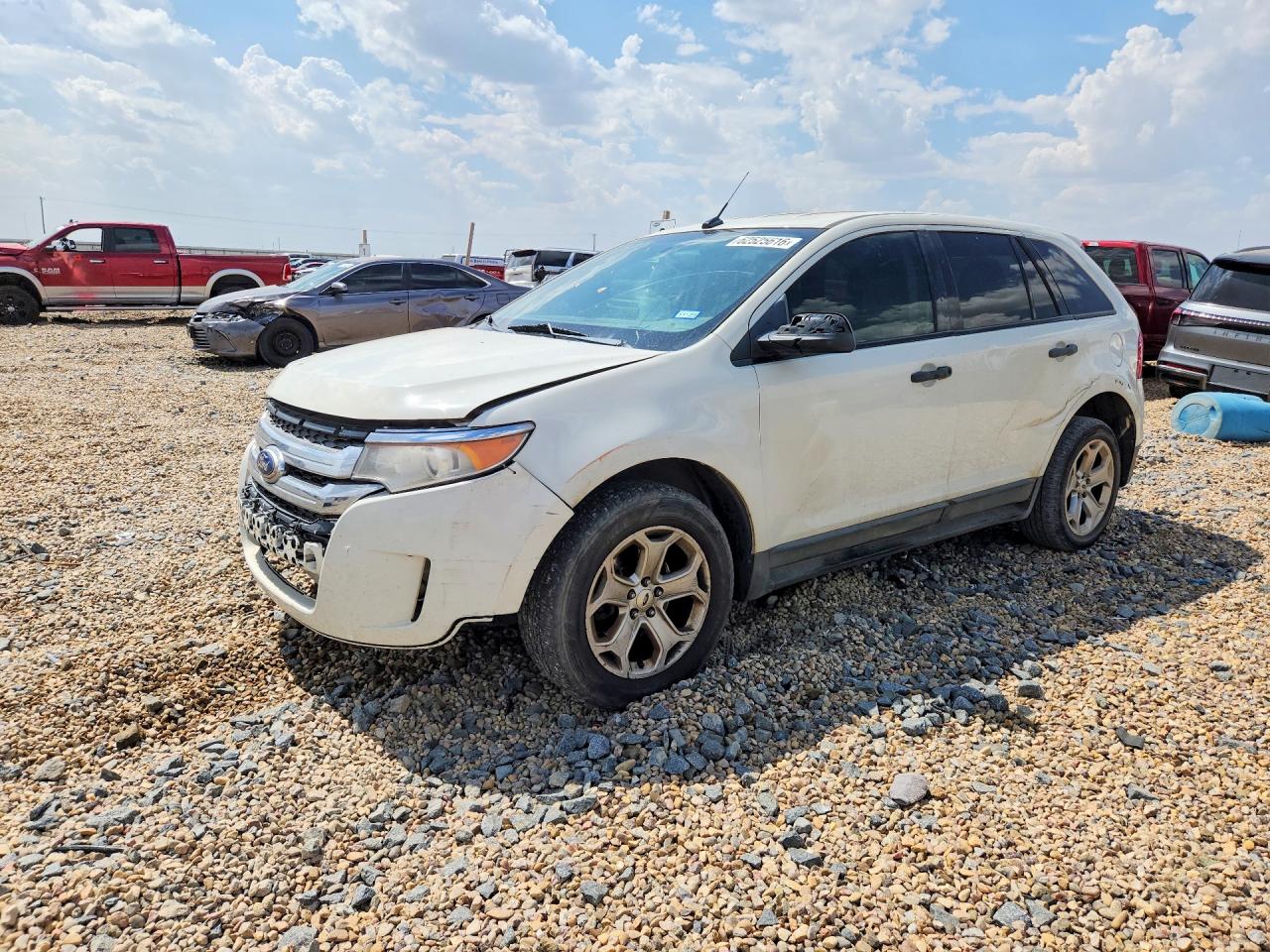 2013 Ford Edge SE, VIN 2FMDK3G96DBA83788 — Minor dents and scratches