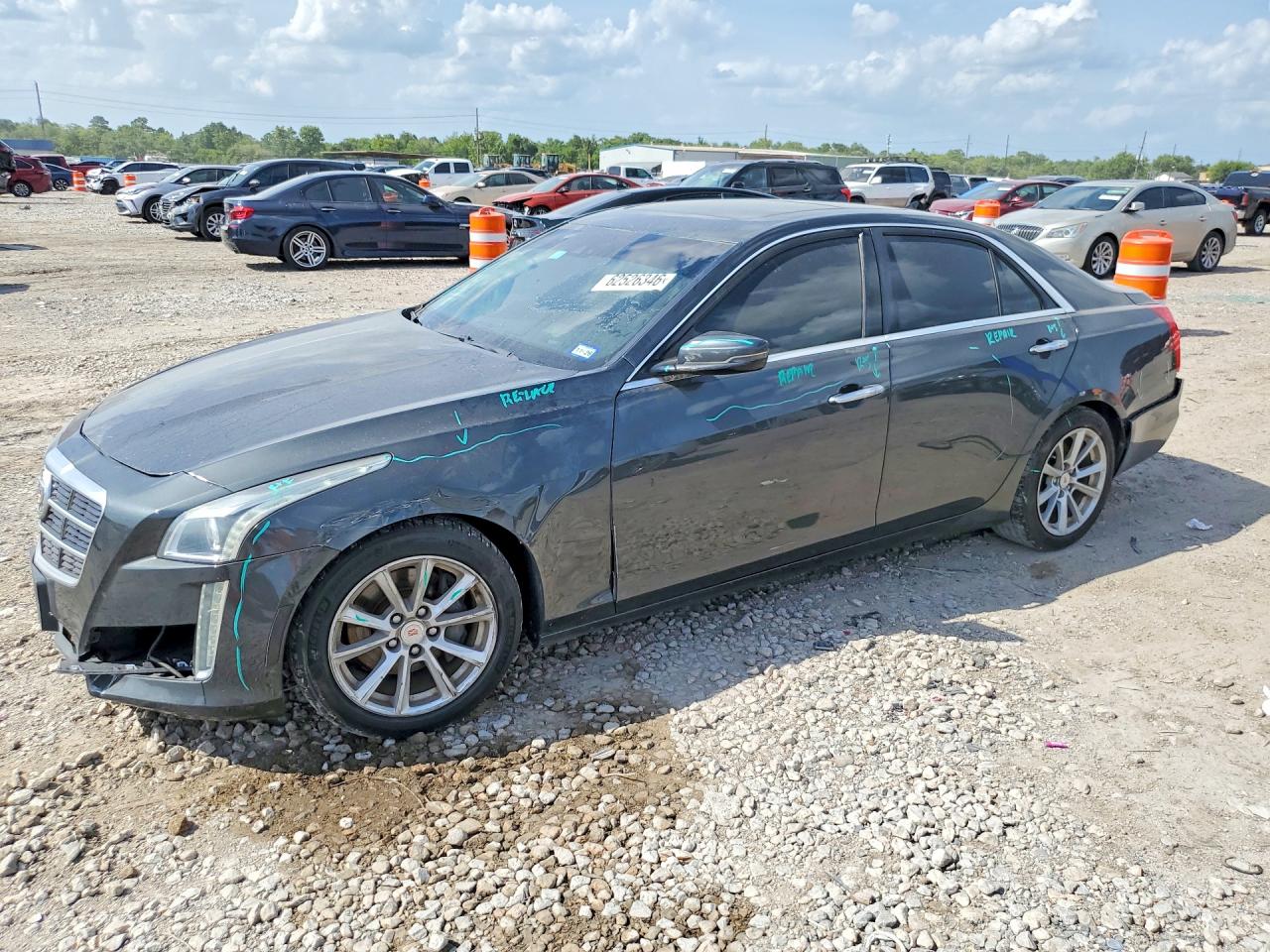 2014 Cadillac CTS Luxury RWD, VIN 1G6AR5SX6E0125077 — Front end