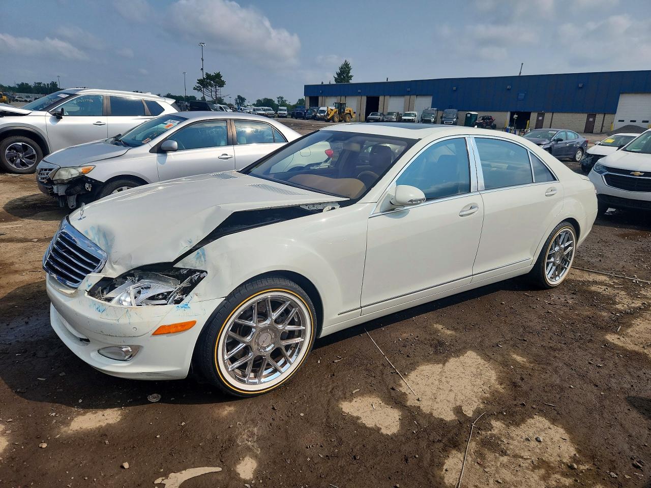 2008 Mercedes-Benz S 550, VIN WDDNG86X68A194033 — Front end