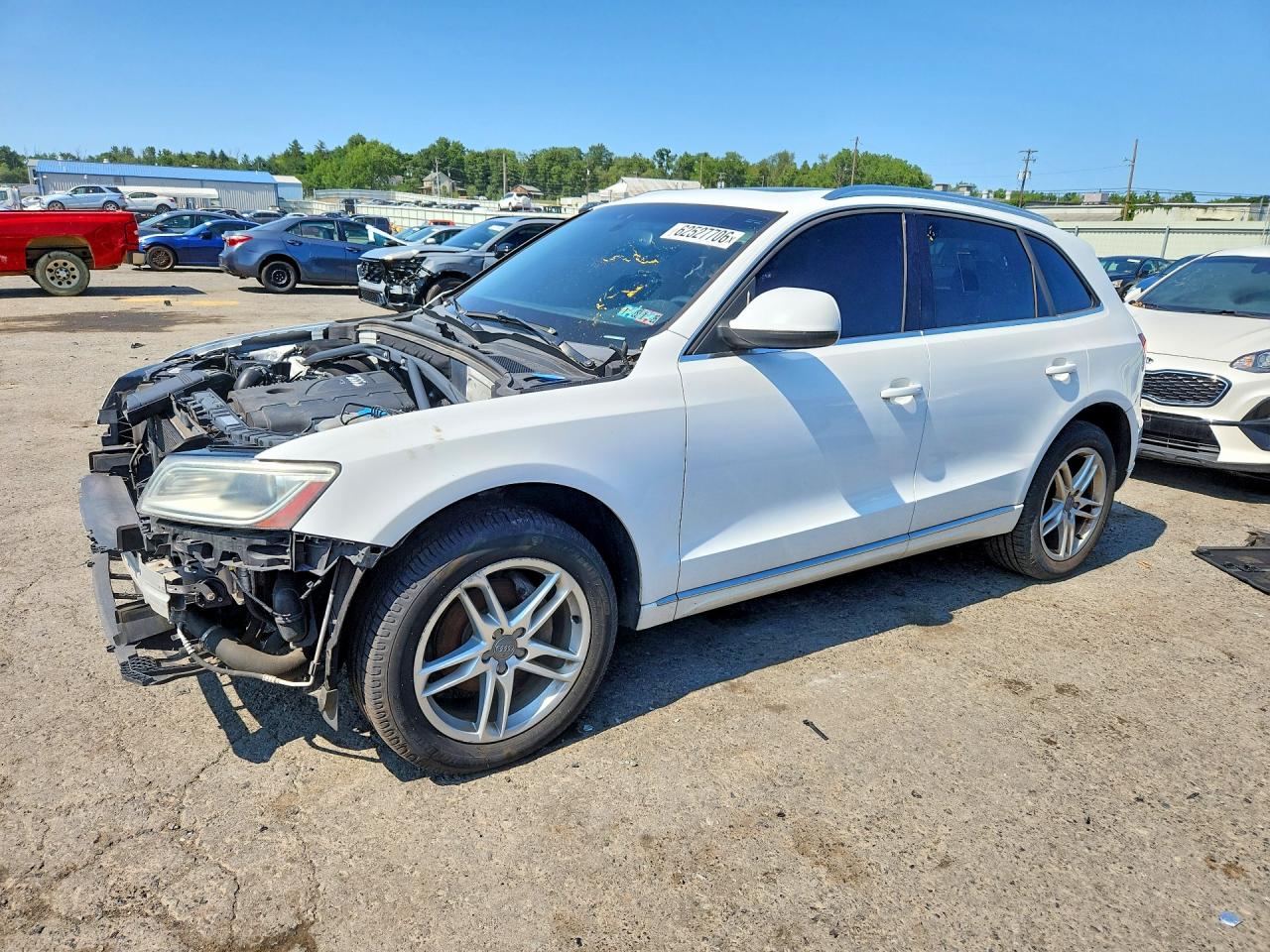 2013 Audi Q5 Premium Plus, VIN WA1LFAFP0DA101054 — Front end