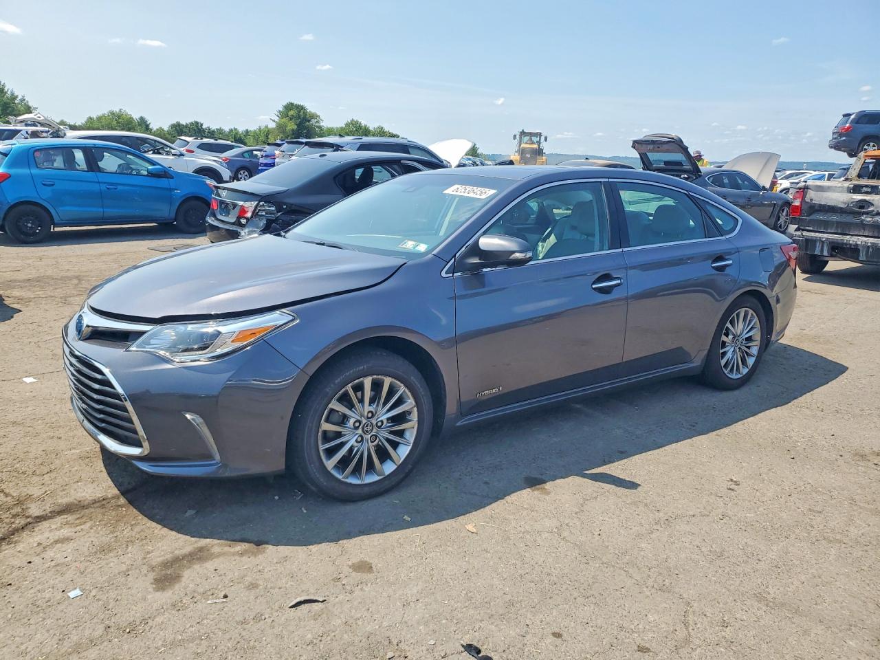 2016 Toyota Avalon Limited, VIN 4T1BD1EB2GU051804 — Зад