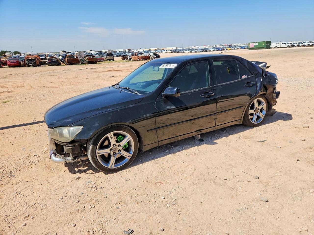 2002 Lexus IS 300/350, VIN JTHBD192720056879 — Перед