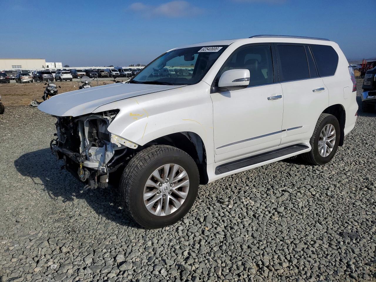 2017 Lexus GX 460 Premium, VIN JTJBM7FX2H5178305 — Front end