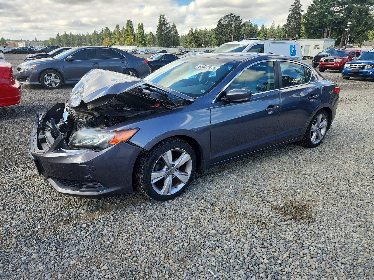 2015 Acura ILX, VIN 19VDE1F32FE001850 — Перед