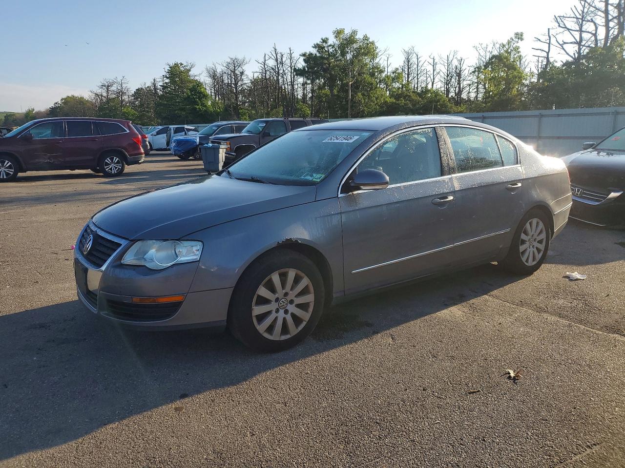 2008 Volkswagen Passat Turbo, VIN WVWJK73C28E217576 — Зад