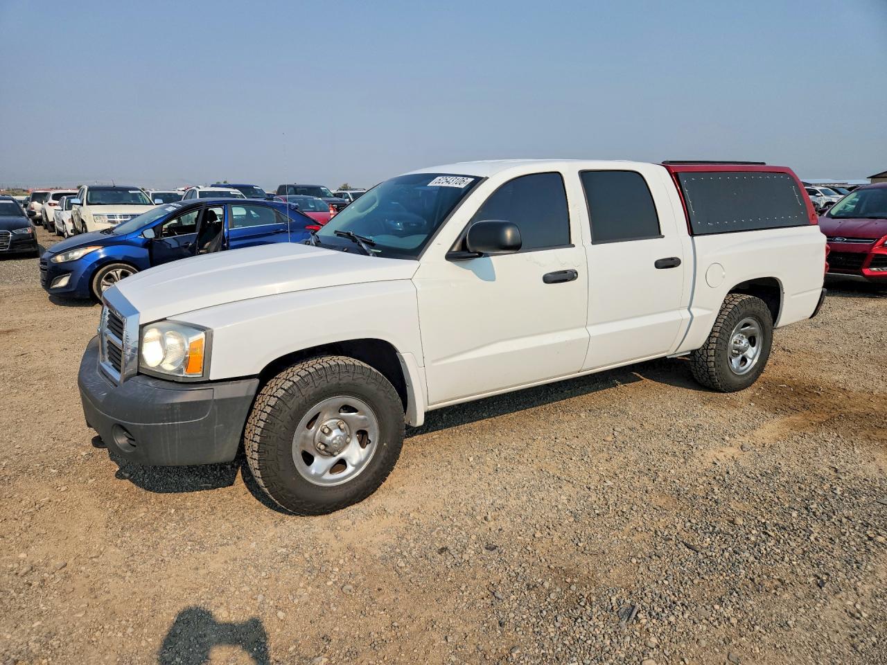 2007 Dodge Dakota, VIN 1D3HW28K87S205994 — Бок