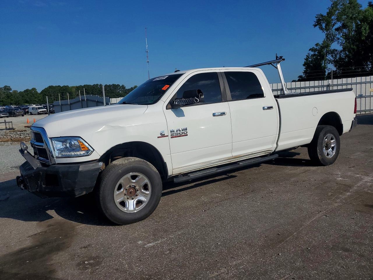 2016 Ram 2500 Lone Star, VIN 3C6UR5JL8GG336005 — Перед