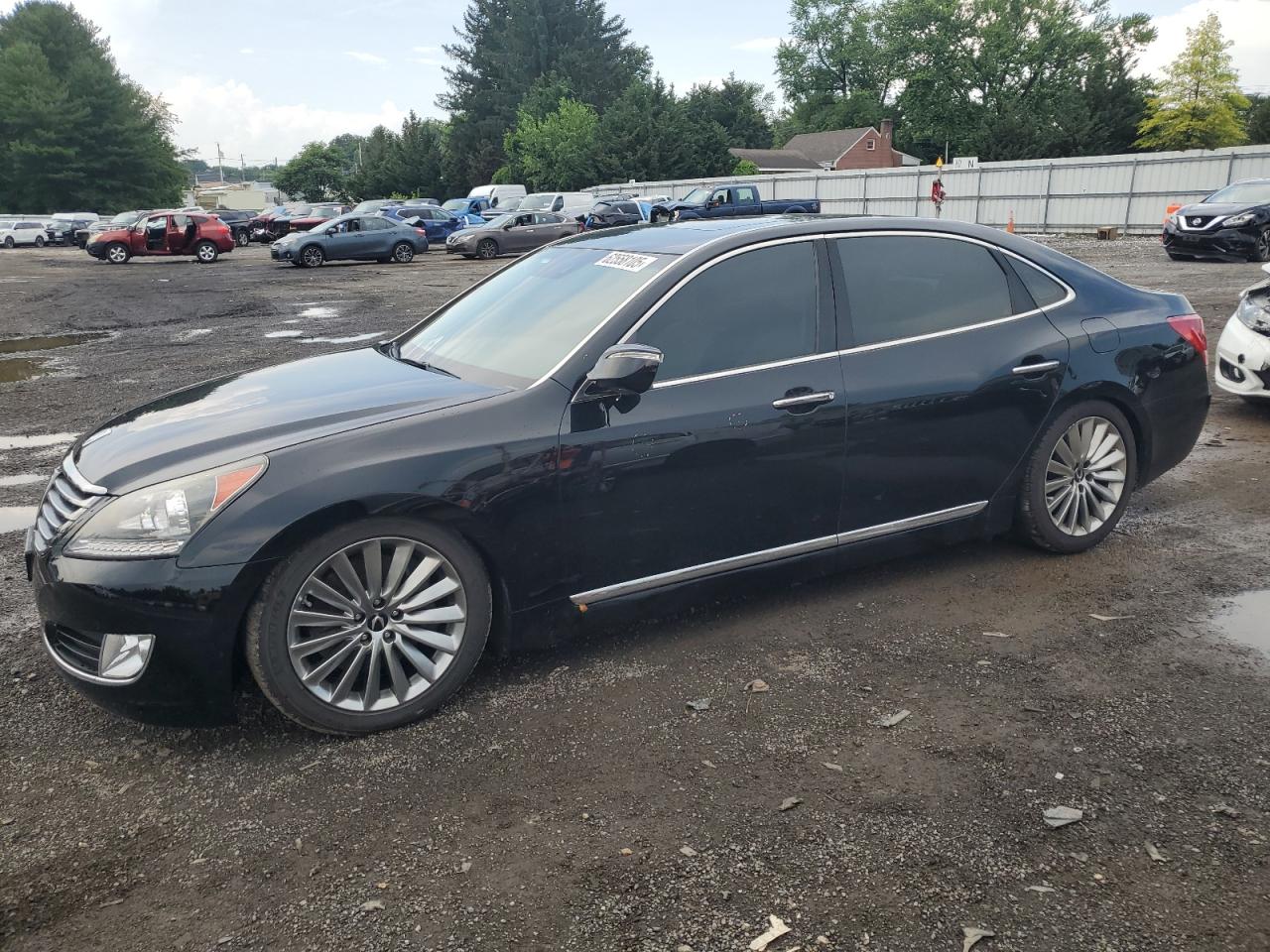 2016 Hyundai Equus Signature, VIN KMHGH4JH4GU105044 — Undercarriage