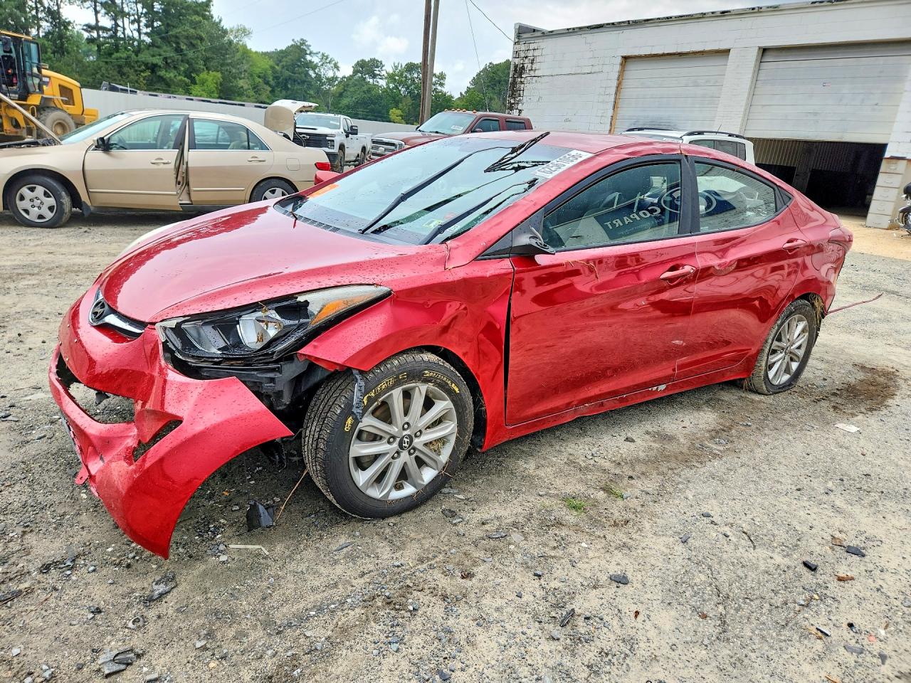 2014 Hyundai Elantra SE, VIN KMHDH4AE2EU112225 — Rear end