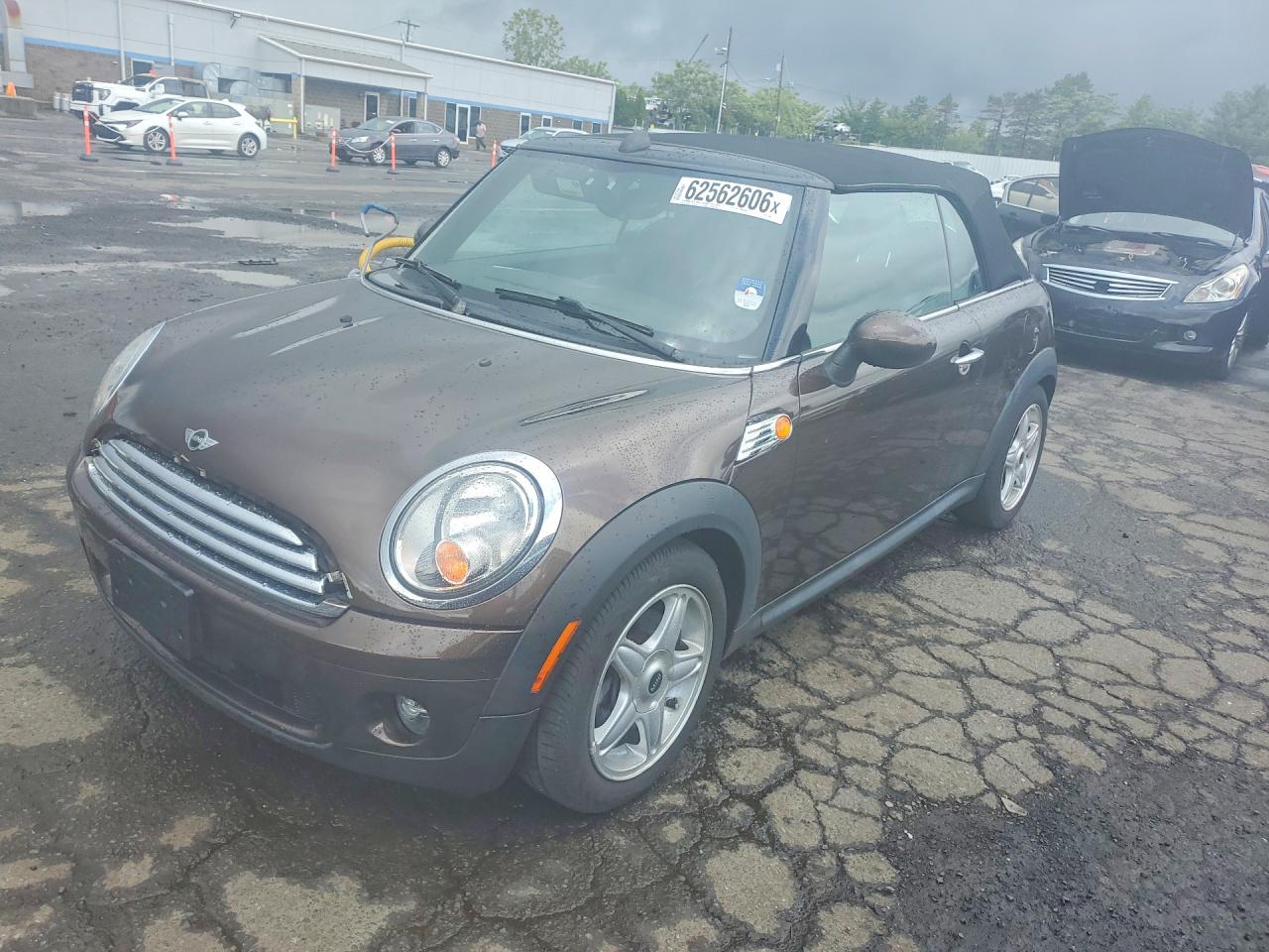 2009 MINI Convertible, VIN WMWMR33539TU96615 — Вода / потоп