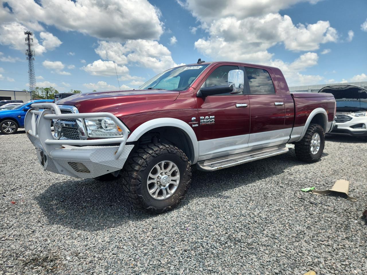 2017 Ram 2500 Laramie, VIN 3C6UR5NL7HG540967 — Side