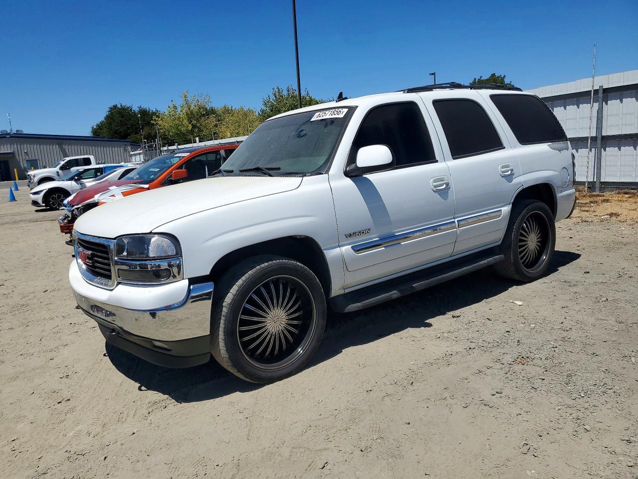 2006 GMC Yukon SLE, VIN 1GKEK13T06J116110 — Rear end