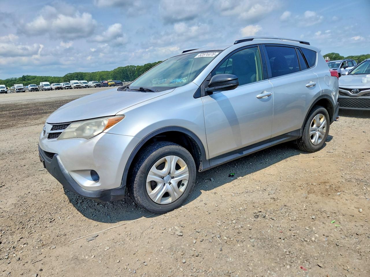 2014 Toyota RAV4 LE, VIN JTMBFREV6EJ003549 — Rear end