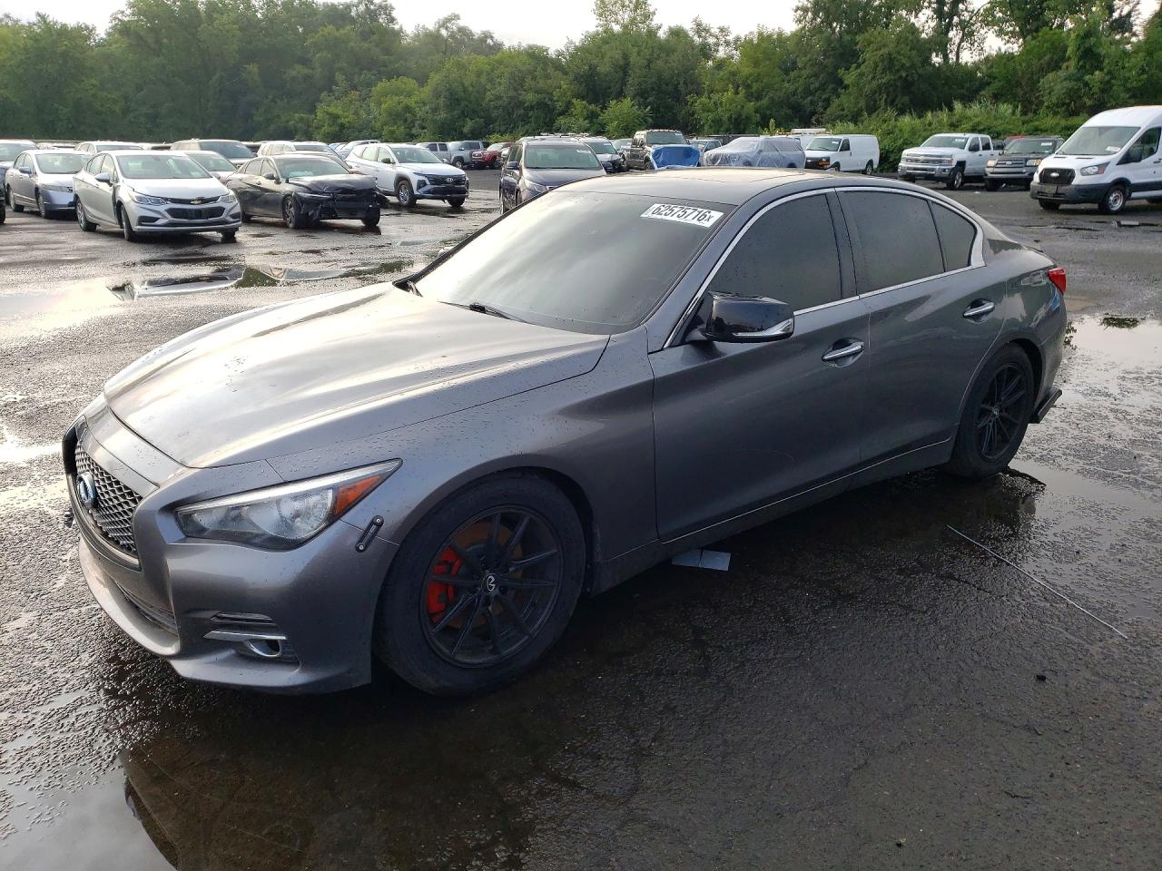 2014 Infiniti Q50 Sport, VIN JN1BV7AR3EM694055 — Undercarriage
