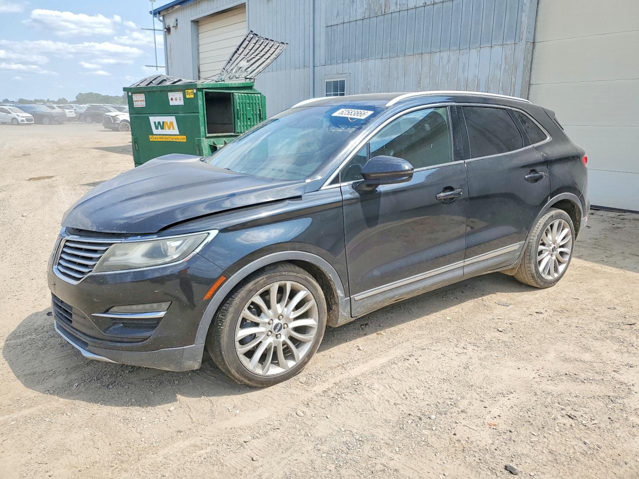 2015 Lincoln MKC, VIN 5LMCJ1A98FUJ04629 — Front end