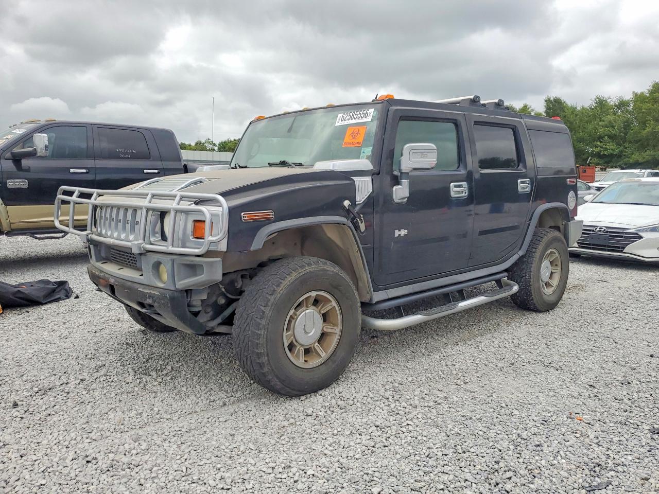 2007 Hummer H2 SUV, VIN 5GRGN23U07H101317 — Minor dents and scratches