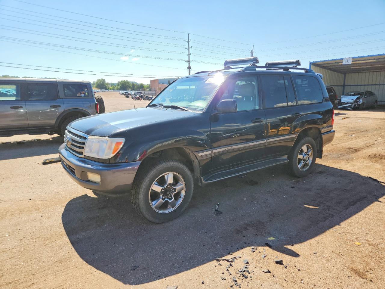 2007 Toyota Land Cruiser, VIN JTEHT05J672110184 — Minor dents and scratches