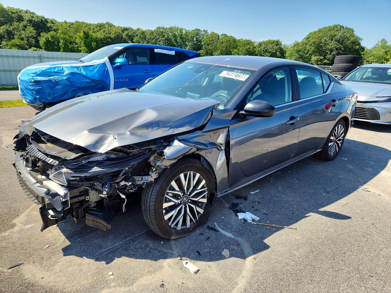 2026 Nissan Altima SV, VIN 1N4BL4DVXTN315835 — Front end