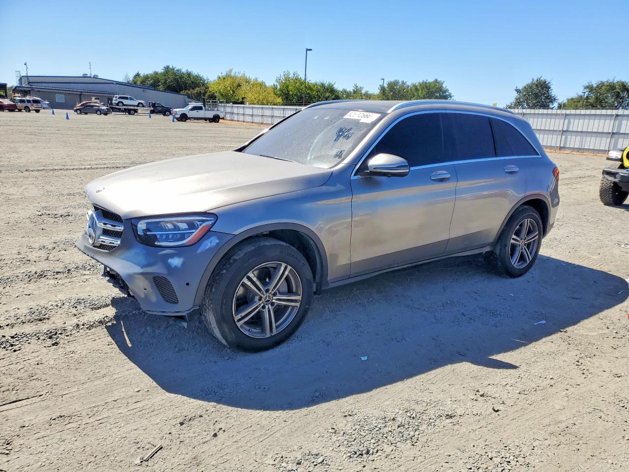 2020 Mercedes-Benz GLC 300, VIN W1N0G8EB7LF825984 — Front end