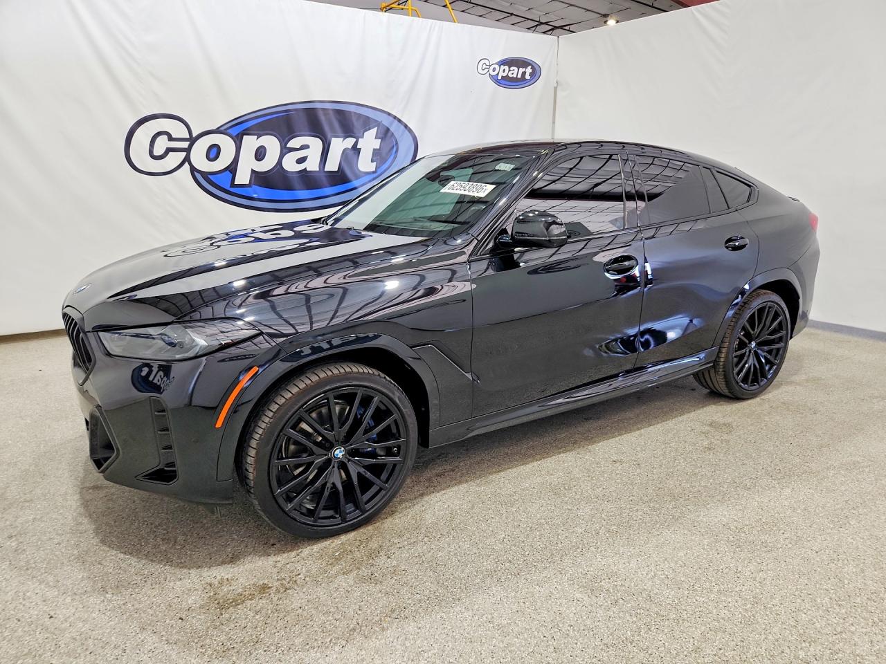 2024 BMW X6 xDrive40i, VIN 5UX33EX03R9S90779 — Minor dents and scratches