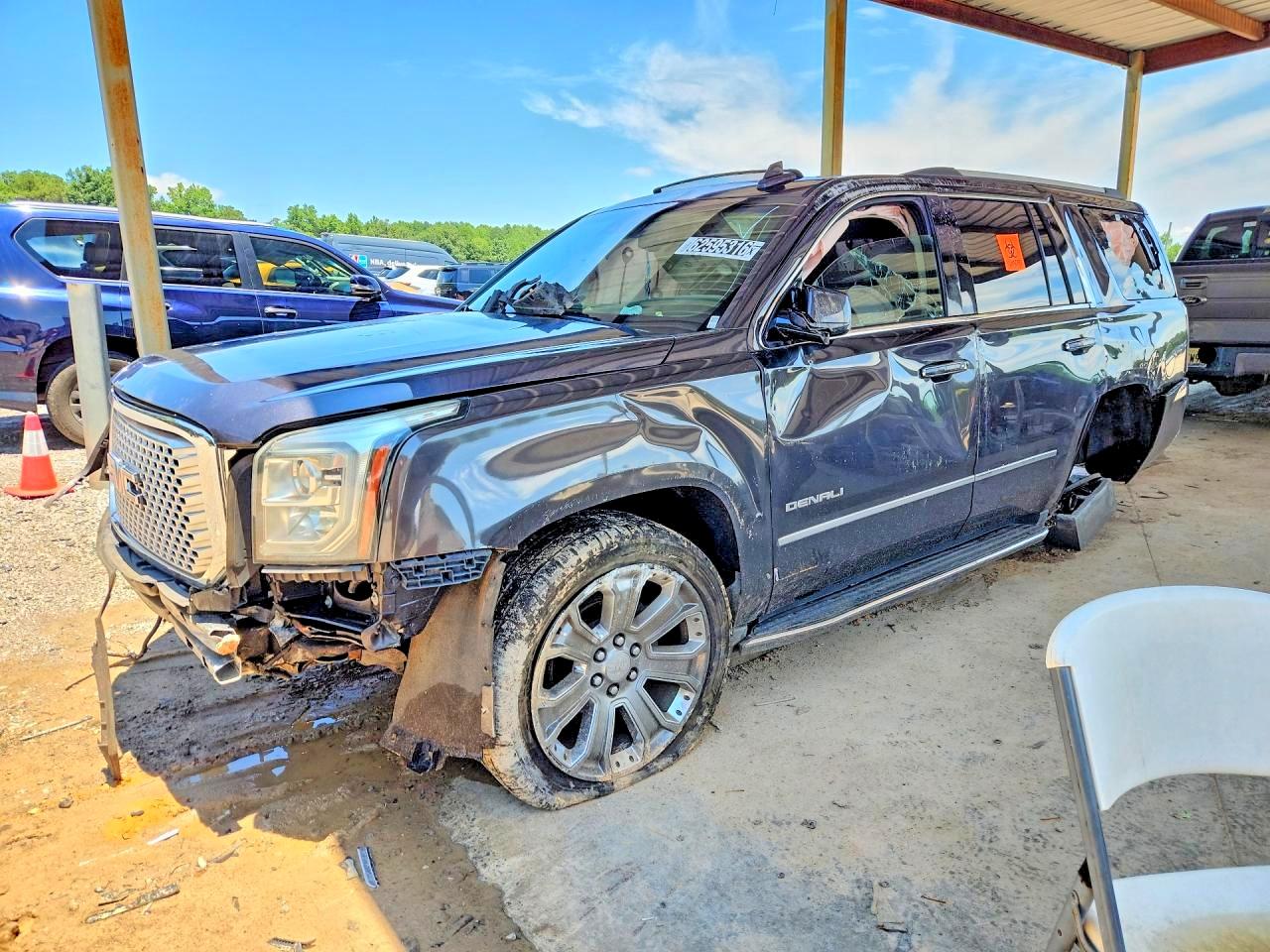 2016 GMC Yukon Denali, VIN 1GKS1CKJ0GR483769 — All over