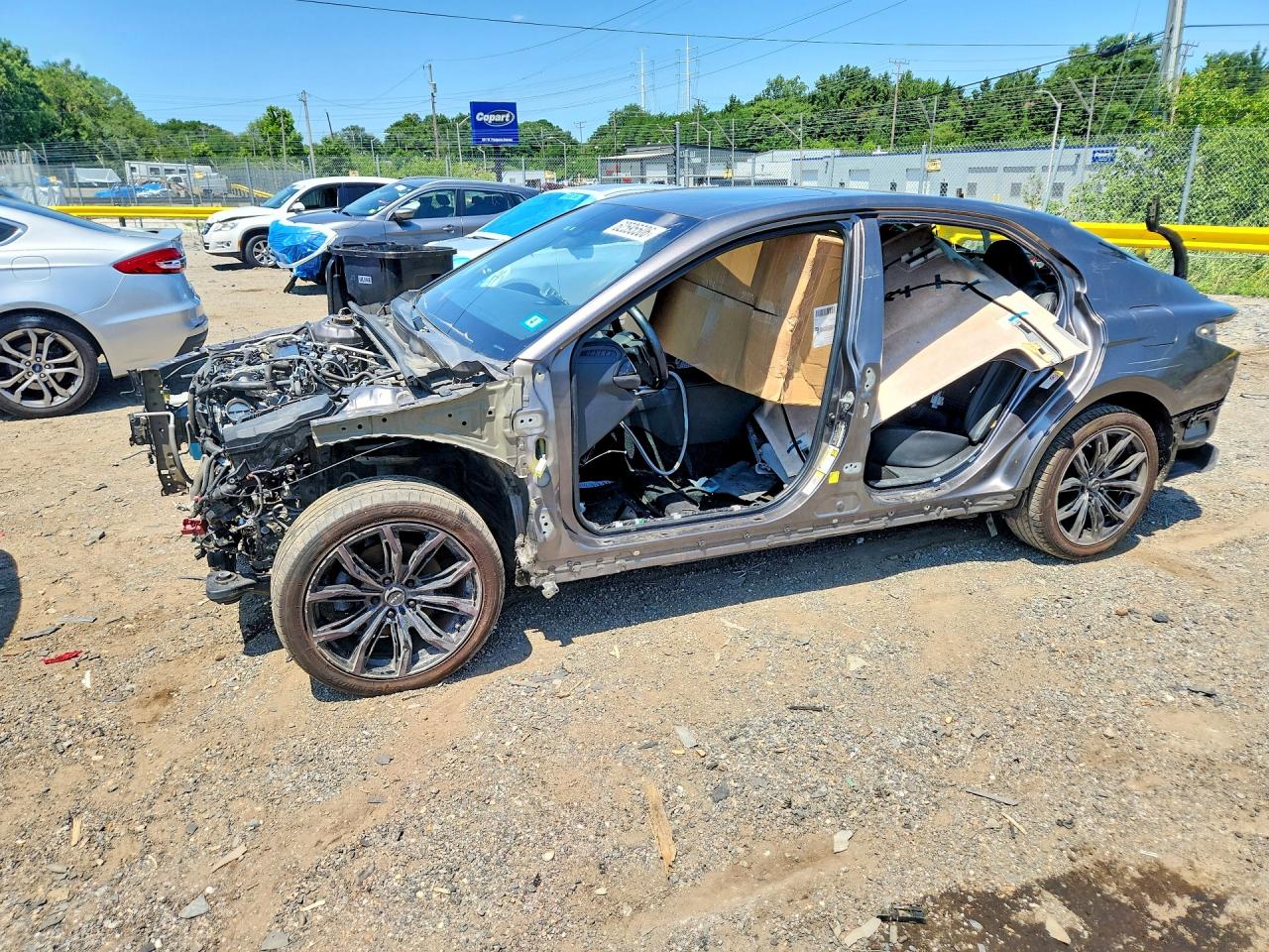2018 Toyota Camry LE, VIN 4T1B11HKXJU538986 — Разукомплектован