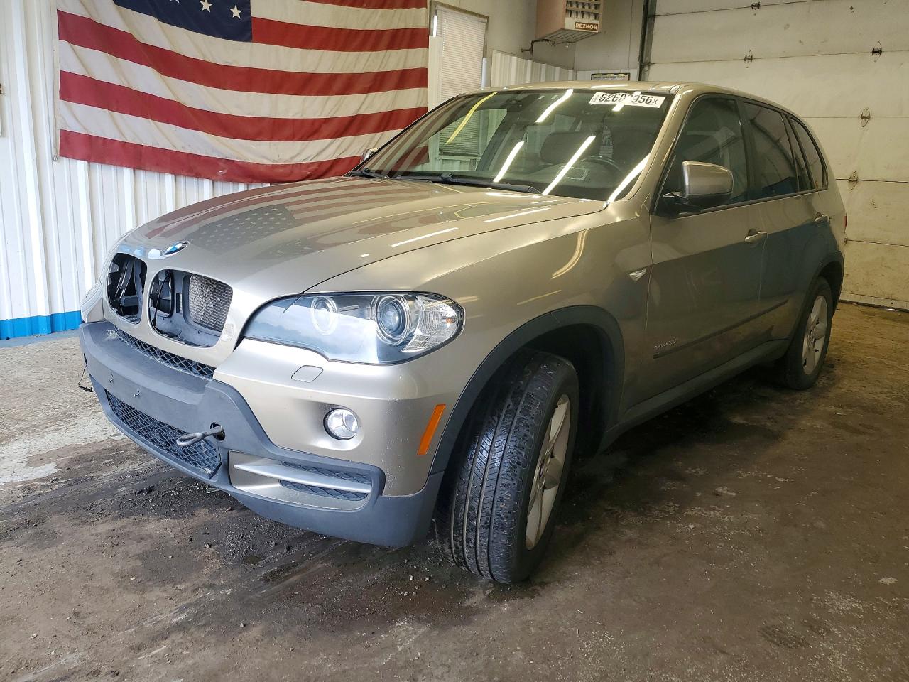 2010 BMW X5 30i, VIN 5UXFE4C51AL383441 — Мелкие вмятины и царапины