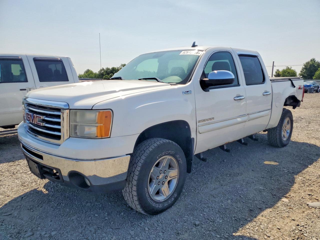 2010 GMC Sierra 1500 SLT, VIN 3GTRKWE37AG263221 — Rear end