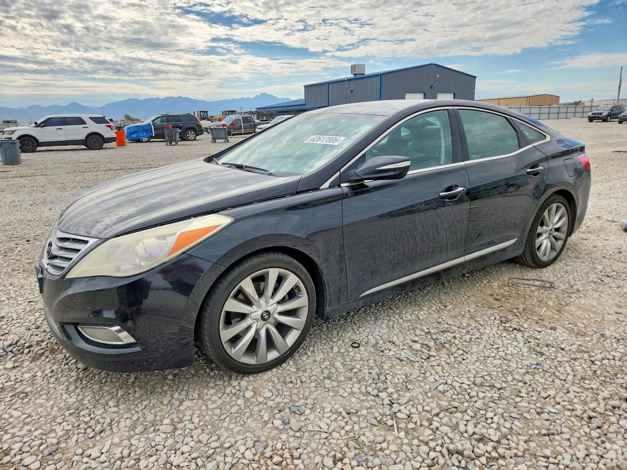 2014 Hyundai Azera Limited, VIN KMHFH4JG6EA413818 — Мелкие вмятины и царапины