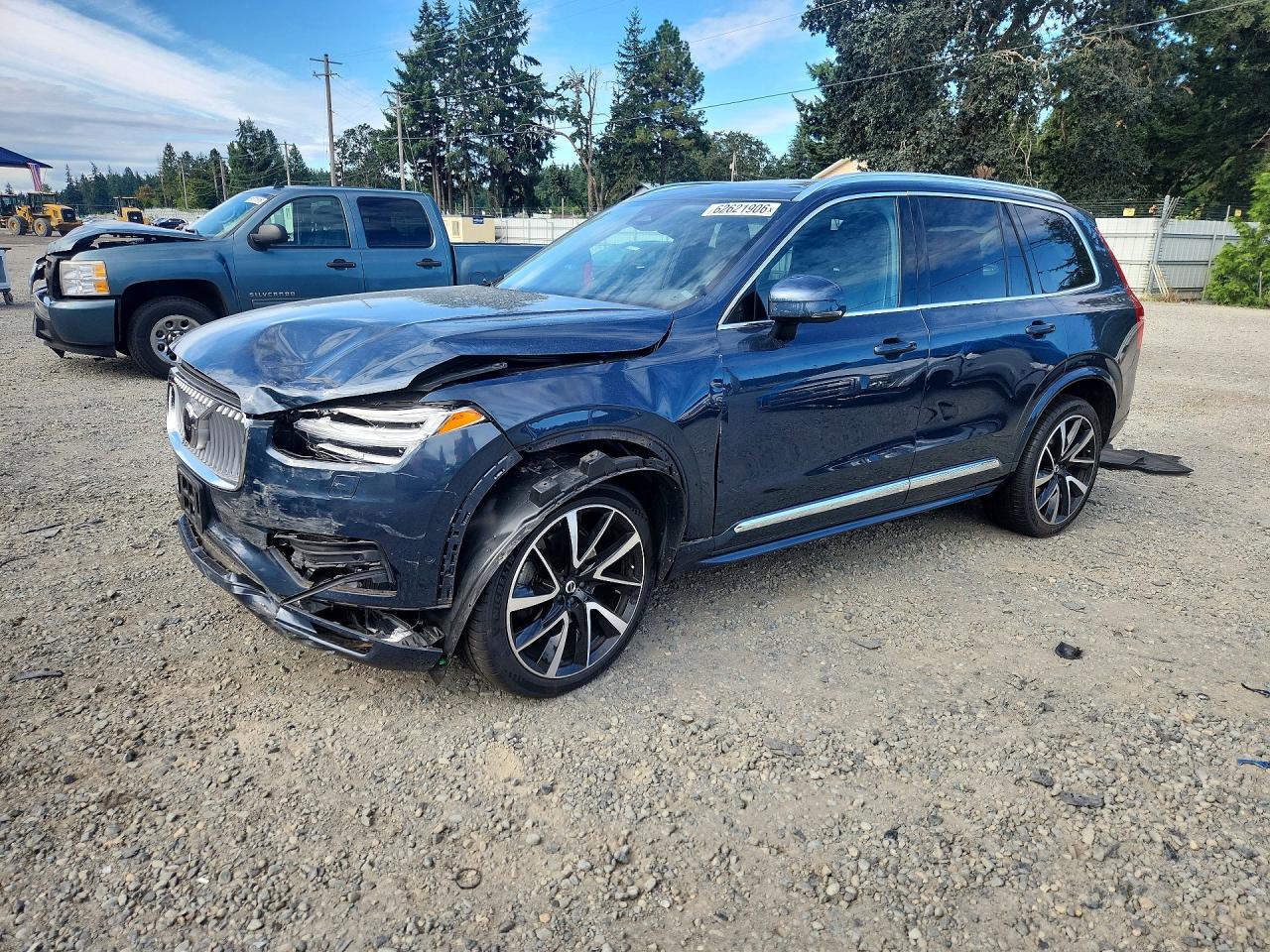 2023 Volvo XC90 Plus, VIN YV4L12PN9P1945022 — Front end