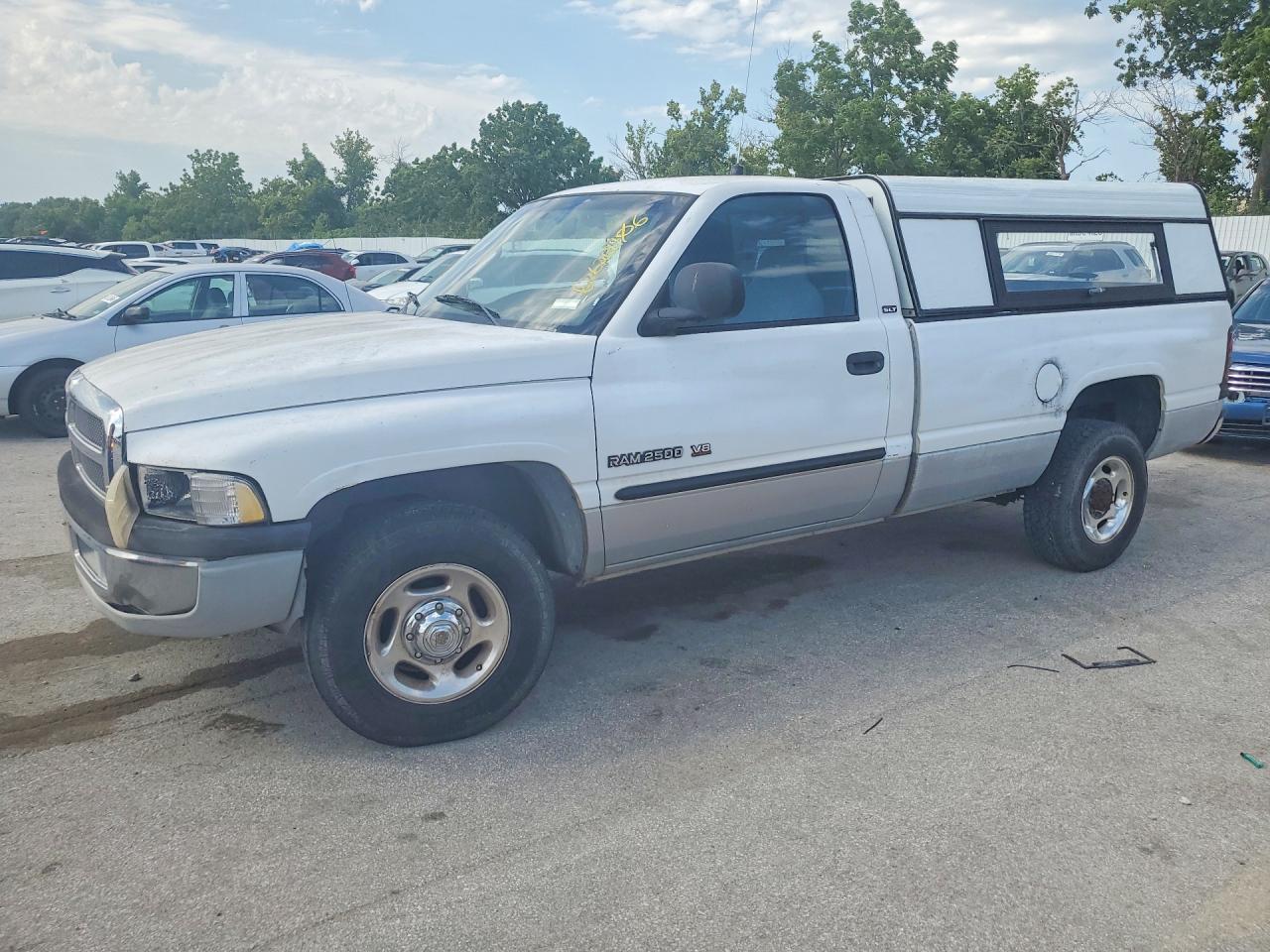 2001 Dodge 2500, VIN 3B7KC26Z51M283463 — Minor dents and scratches