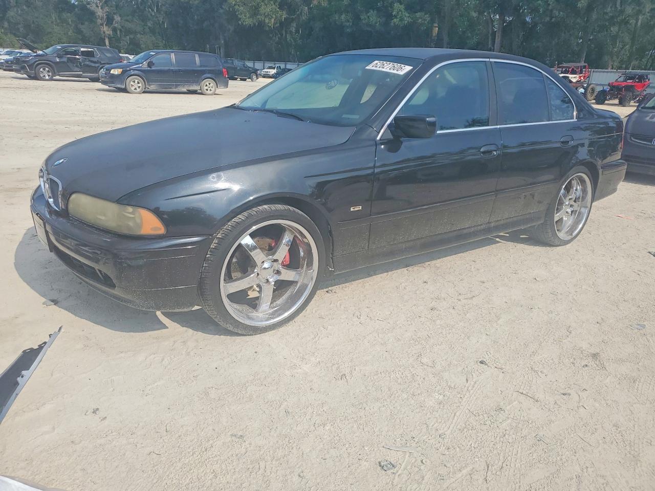 2002 BMW 5 Series 525i, VIN WBADT43402GY41628 — Зад