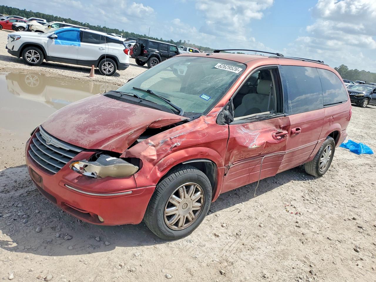 2007 Chrysler Town & Country Limited, VIN 2A8GP64LX7R359396 — Front end