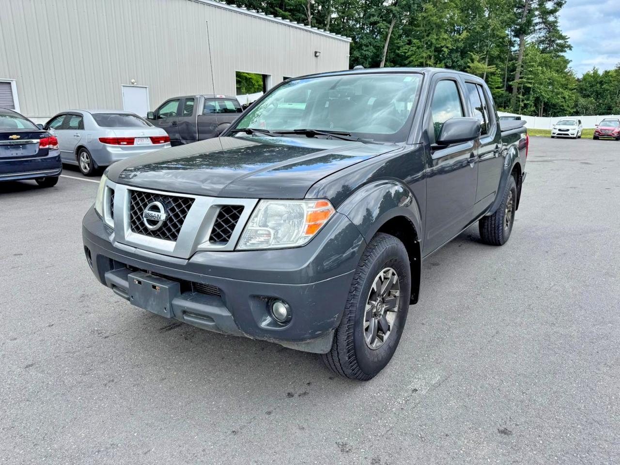 2015 Nissan Frontier SV, VIN 1N6AD0EV4FN737952 — Minor dents and scratches