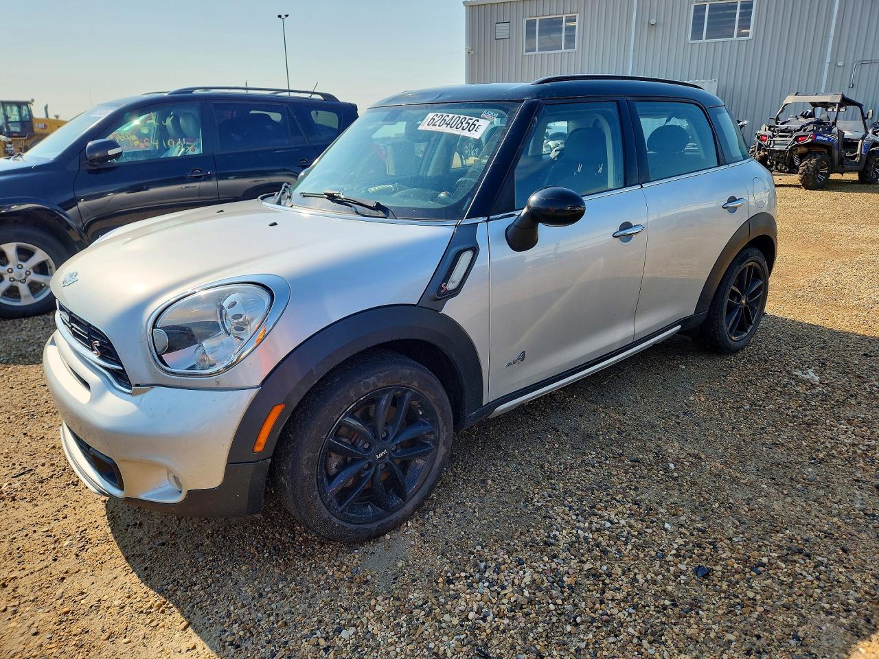 2015 MINI Countryman S, VIN WMWZC5C55FWT37687 — Крыша