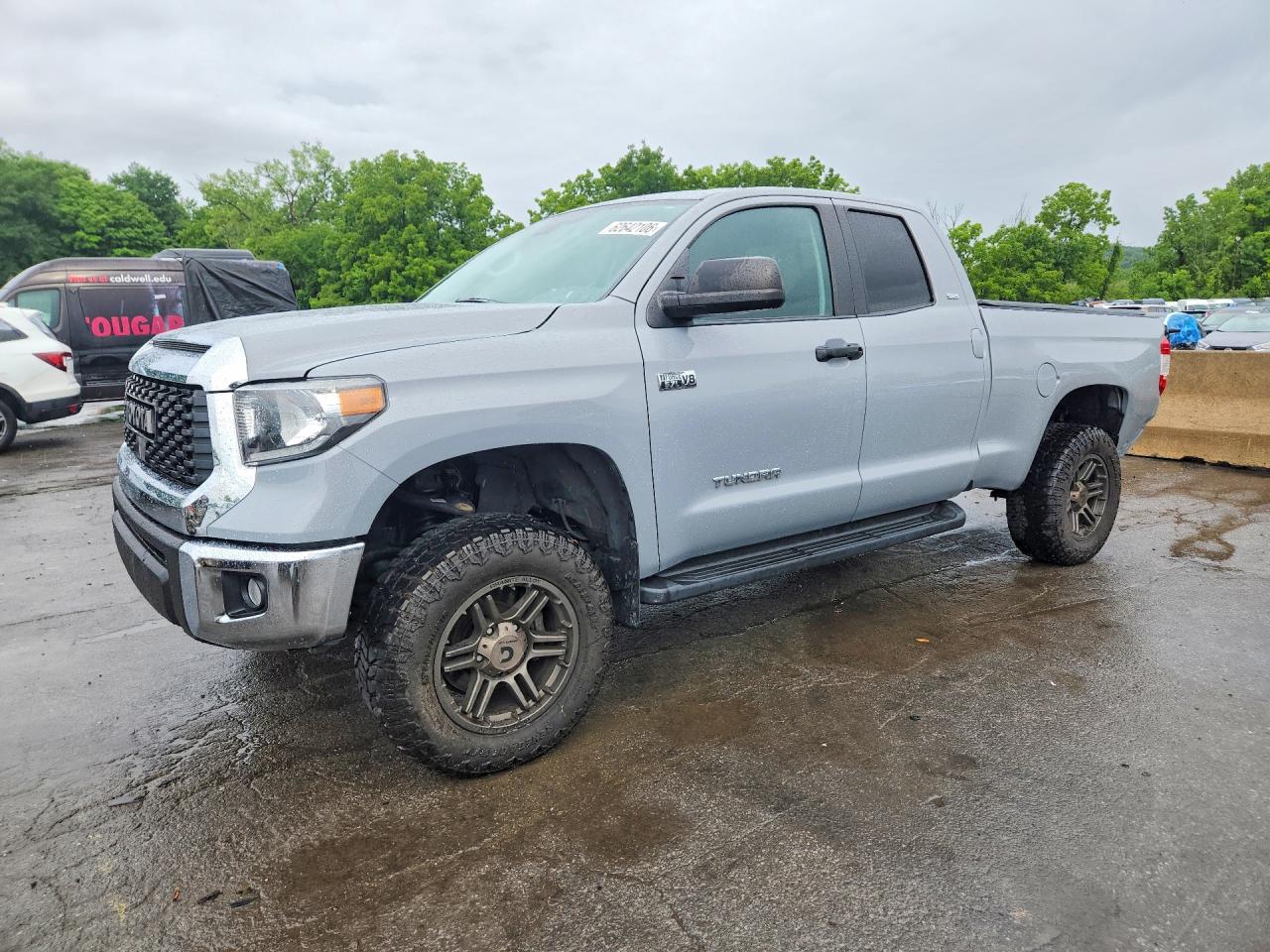 2021 Toyota Tundra SR5, VIN 5TFUY5F18MX006293 — Rear end
