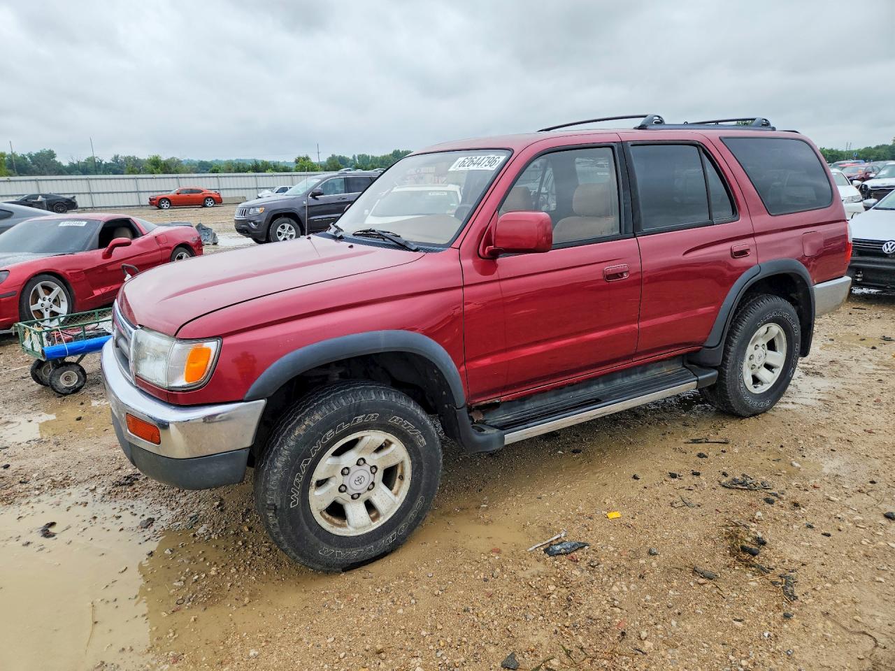 1997 Toyota 4Runner SR5, VIN JT3HN86R7V0098383 — Normal wear