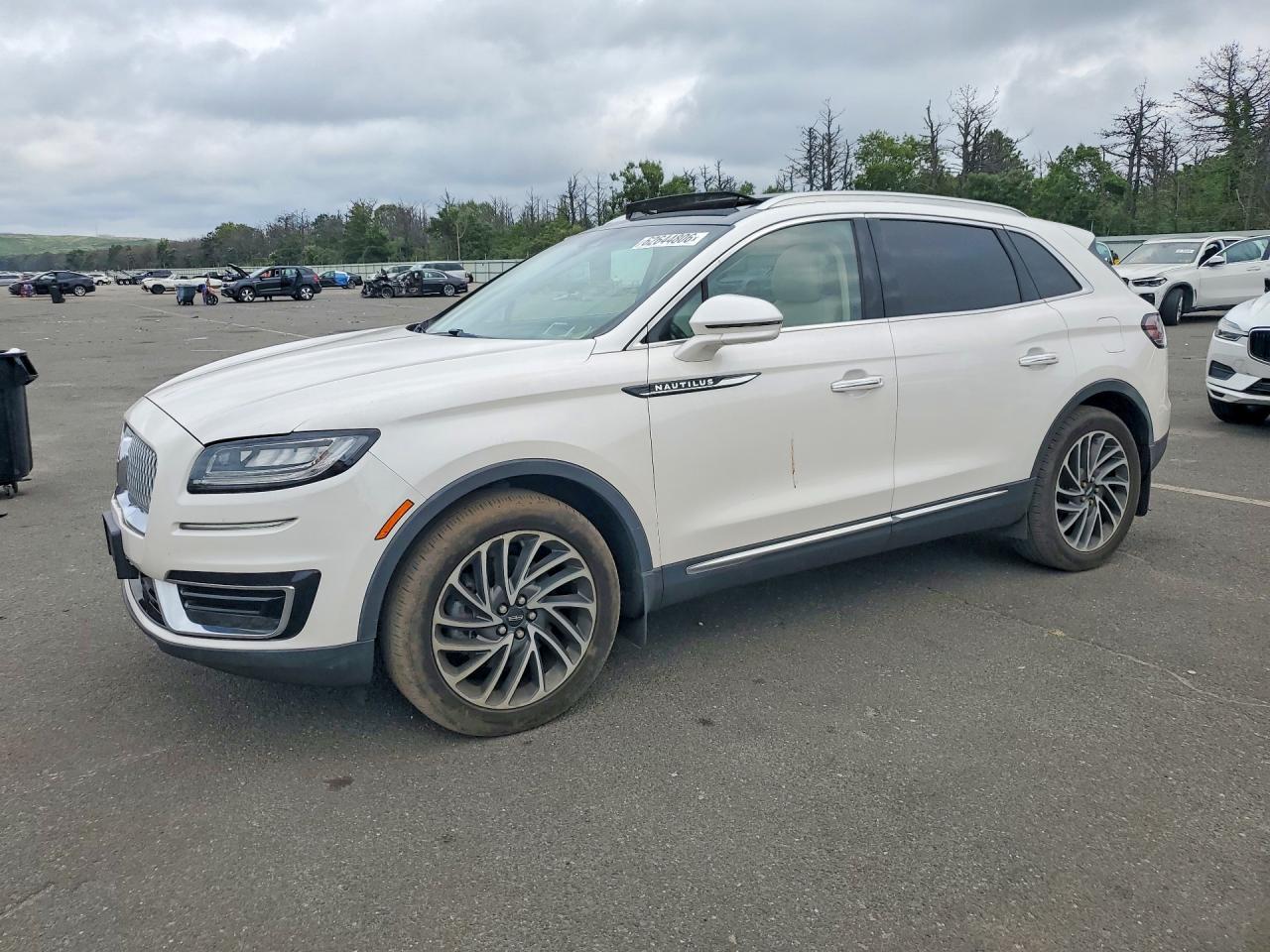 2019 Lincoln Nautilus Reserve, VIN 2LMPJ8LP0KBL60762 — Vandalism