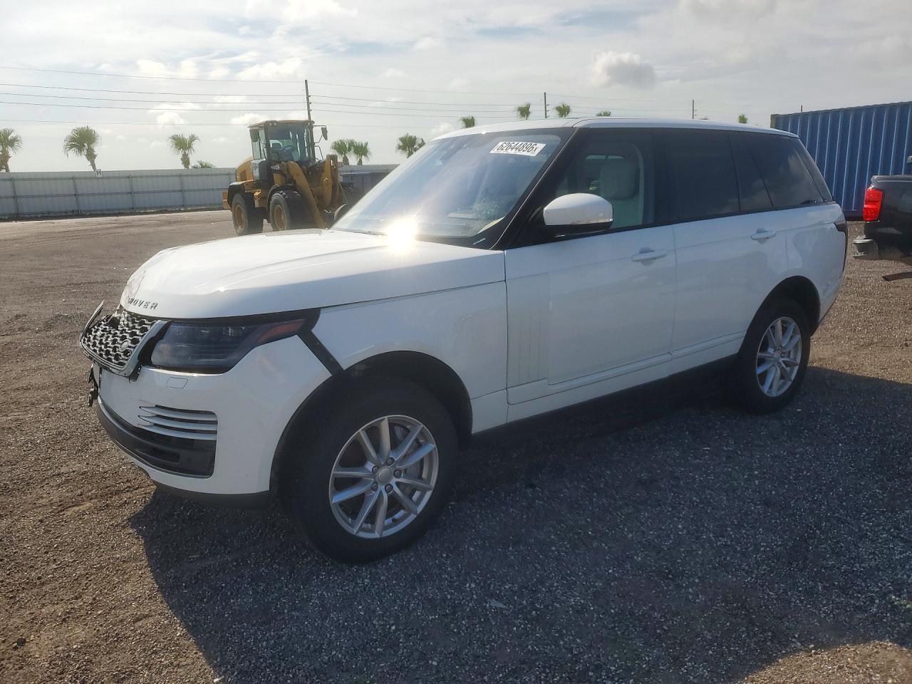 2021 Land Rover Range Rover, VIN SALGR2SU1MA448045 — Front end