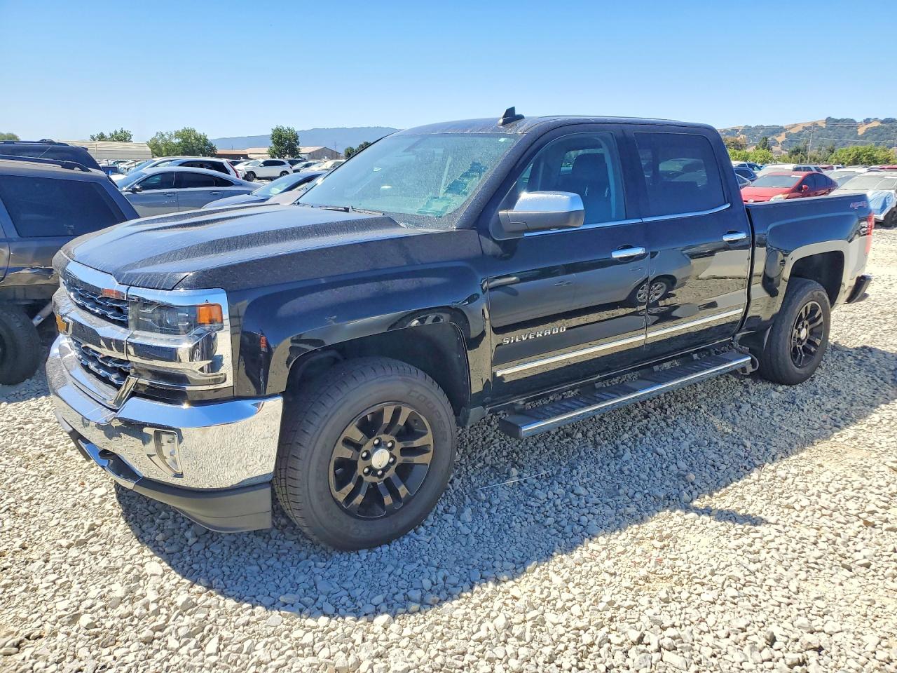 2016 Chevrolet Silverado 1500 LTZ, VIN 3GCUKSEC4GG220628 — Rear end